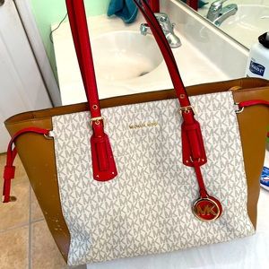 Michael Kors Brown/Red/White leather bag. Medium size.